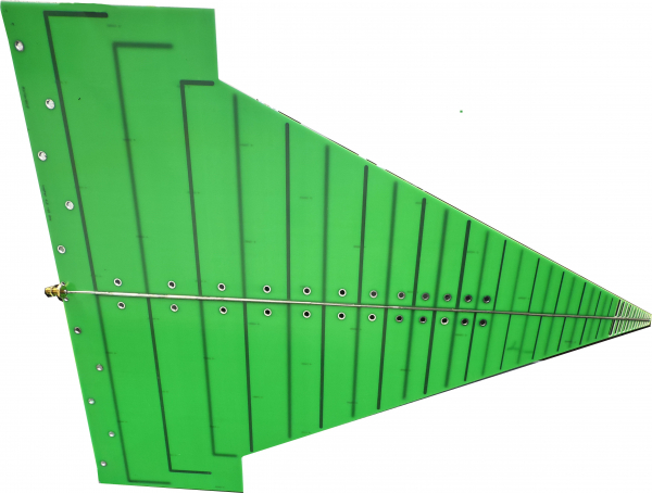 LogPer Breitband Antenne 300-13000 MHz mit SMA-Buchse